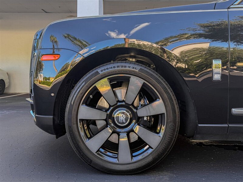 2021 Rolls-Royce Cullinan   - Photo 45 - Bonita Springs, FL 34134