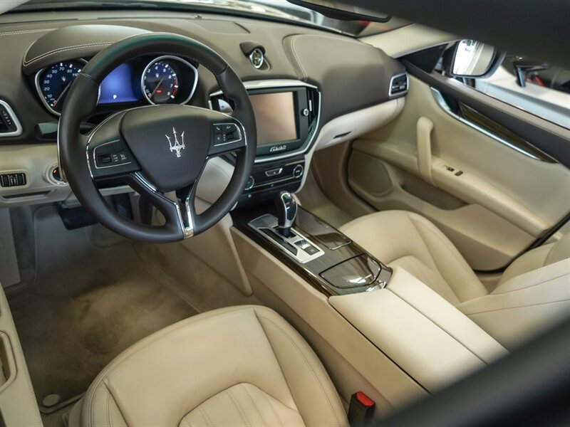 2015 Maserati Ghibli   - Photo 2 - Bonita Springs, FL 34134