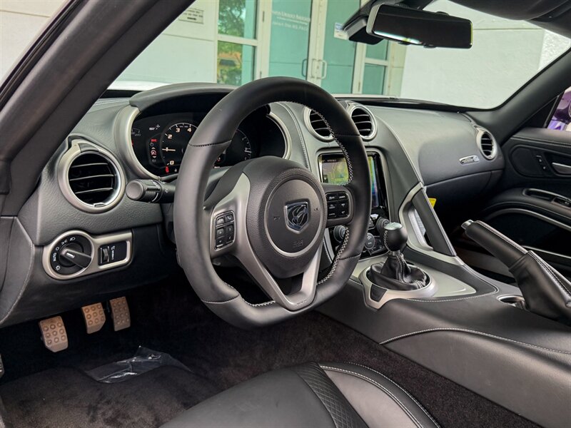 2017 Dodge Viper GT   - Photo 13 - Bonita Springs, FL 34134
