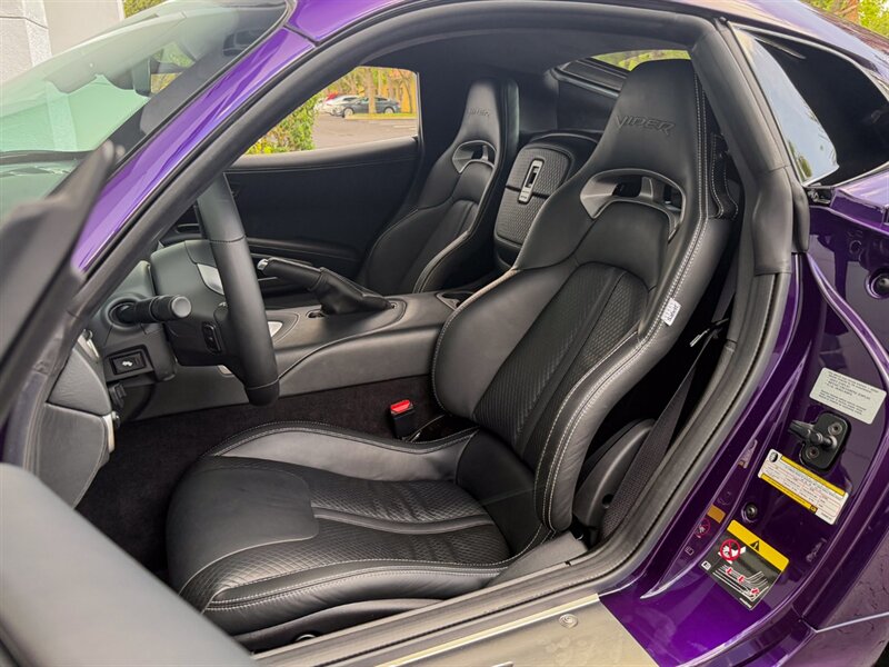 2017 Dodge Viper GT   - Photo 19 - Bonita Springs, FL 34134