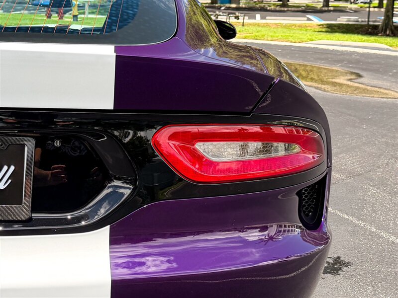 2017 Dodge Viper GT   - Photo 50 - Bonita Springs, FL 34134