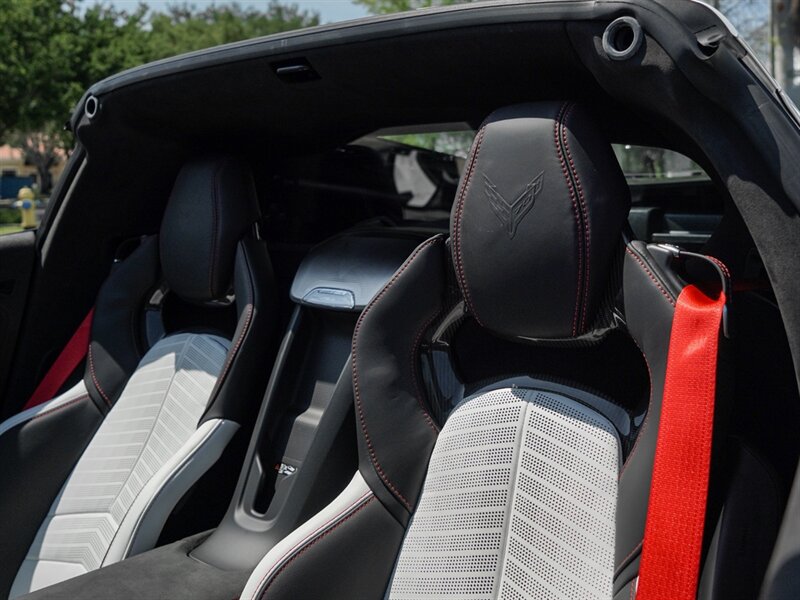 2023 Chevrolet Corvette Z06 70th Anniversary - Photo 8 - Bonita Springs, FL 34134