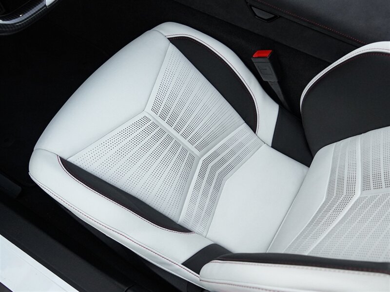 2023 Chevrolet Corvette Z06 70th Anniversary - Photo 23 - Bonita Springs, FL 34134