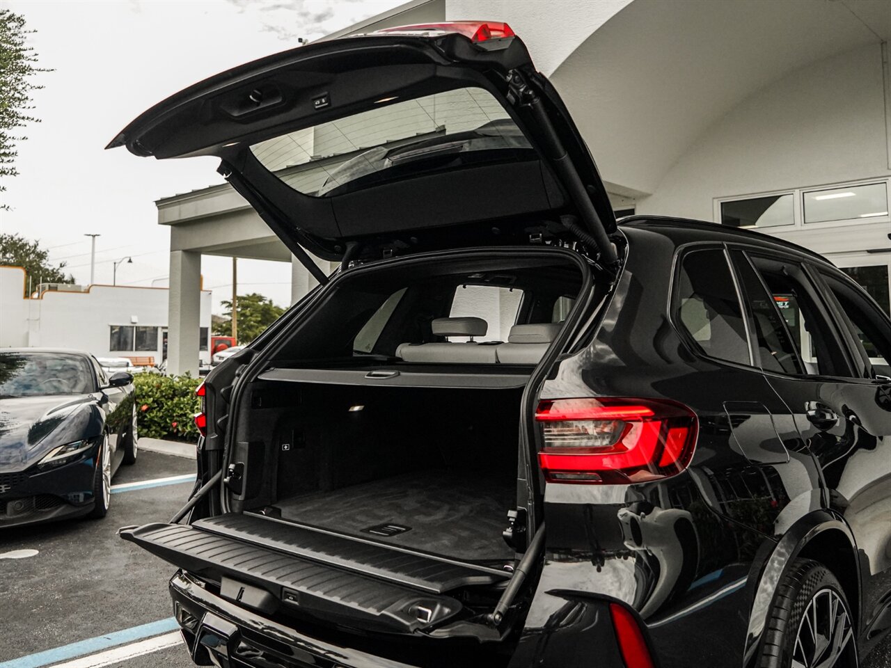 2023 BMW X5 M   - Photo 56 - Bonita Springs, FL 34134