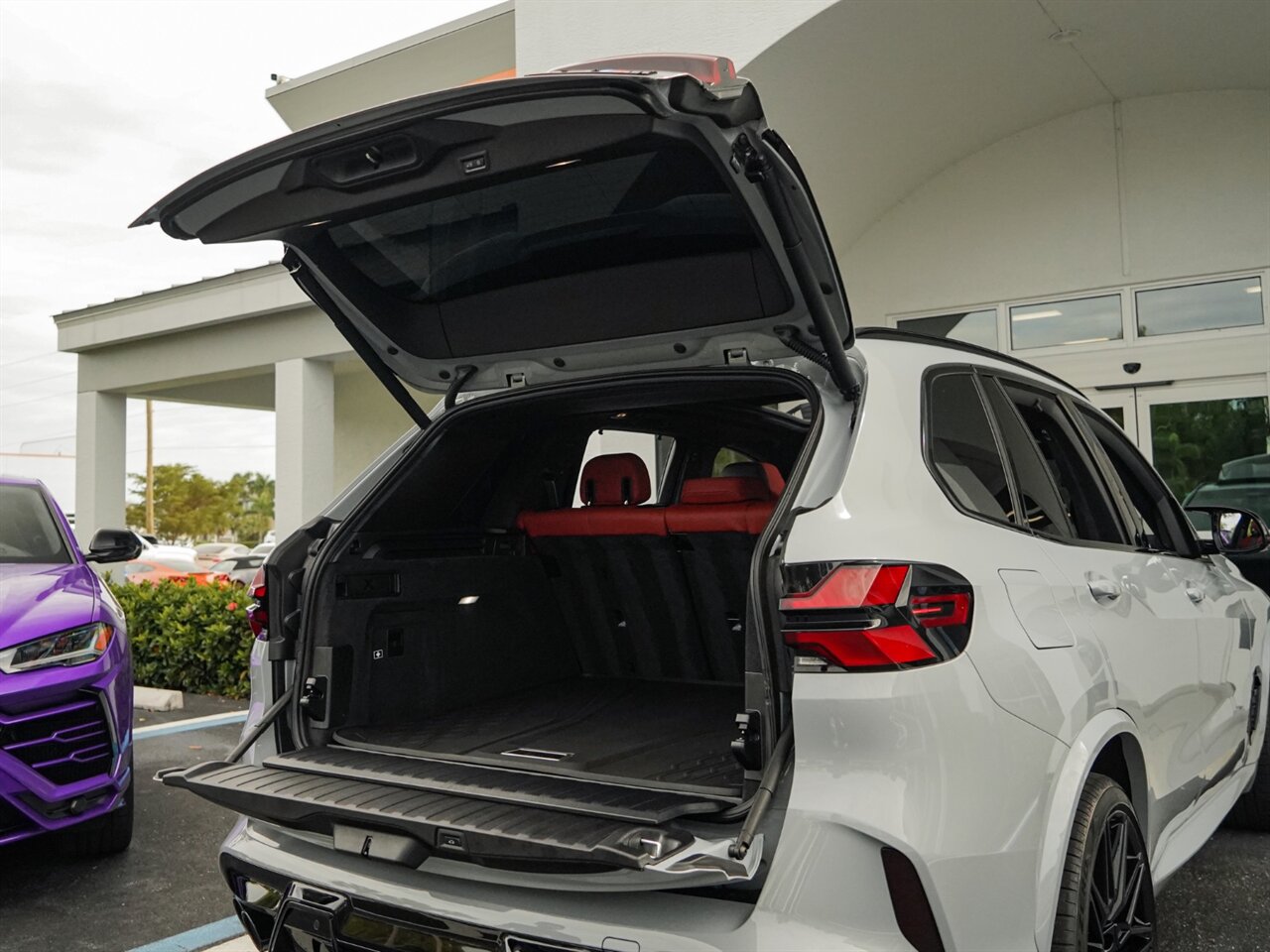 2024 BMW X5 M Competition   - Photo 55 - Bonita Springs, FL 34134