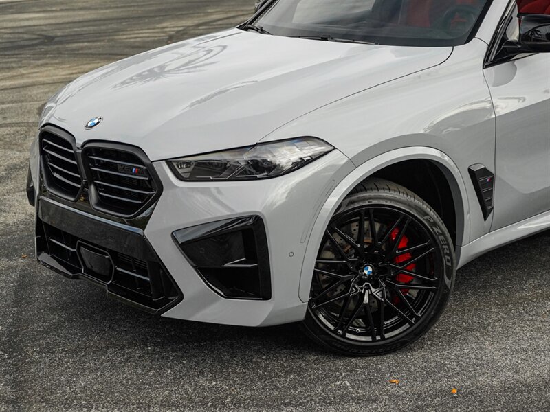 2024 BMW X5 M Competition - Photo 12 - Bonita Springs, FL 34134