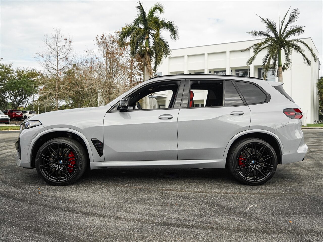 2024 BMW X5 M Competition   - Photo 56 - Bonita Springs, FL 34134