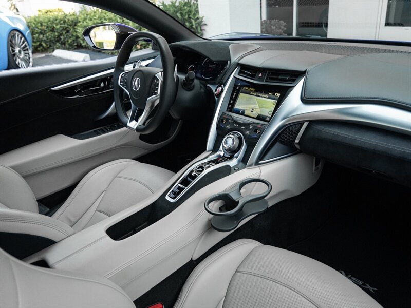 2017 Acura NSX SH-AWD Sport Hybrid - Photo 26 - Bonita Springs, FL 34134