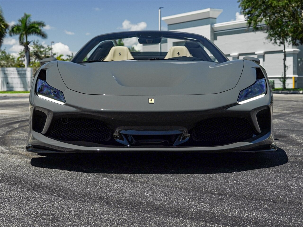 2022 Ferrari F8 Spider   - Photo 5 - Bonita Springs, FL 34134