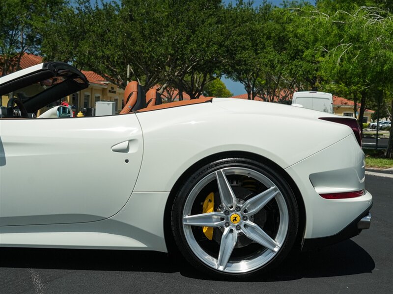 2017 Ferrari California T   - Photo 52 - Bonita Springs, FL 34134