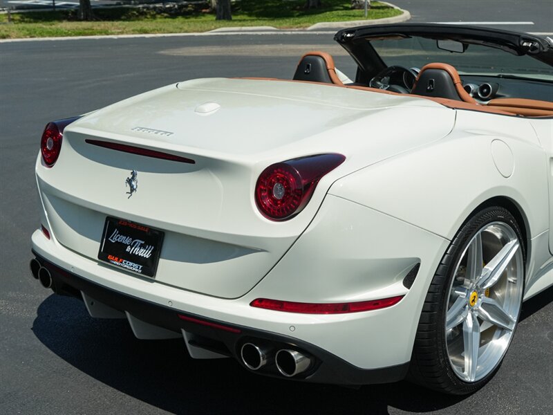 2017 Ferrari California T   - Photo 65 - Bonita Springs, FL 34134