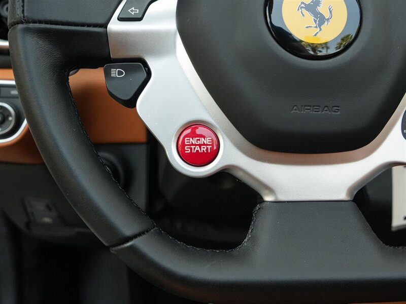 2017 Ferrari California T   - Photo 36 - Bonita Springs, FL 34134