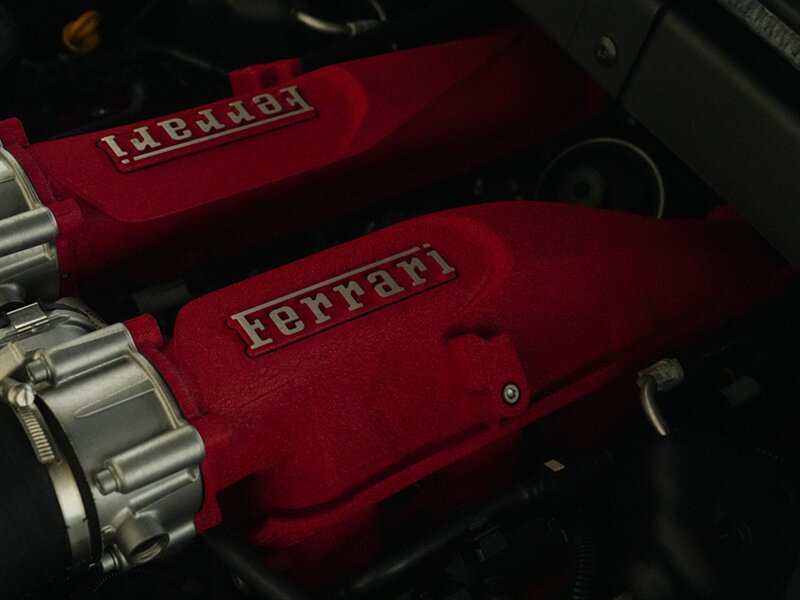 2017 Ferrari California T   - Photo 45 - Bonita Springs, FL 34134