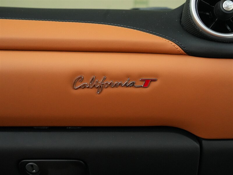 2017 Ferrari California T   - Photo 40 - Bonita Springs, FL 34134