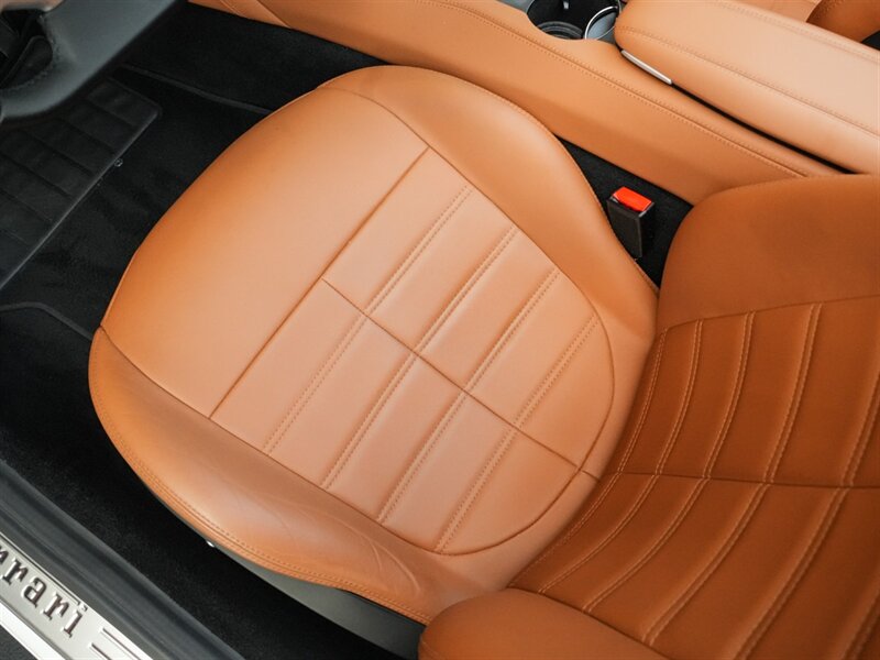 2017 Ferrari California T   - Photo 21 - Bonita Springs, FL 34134