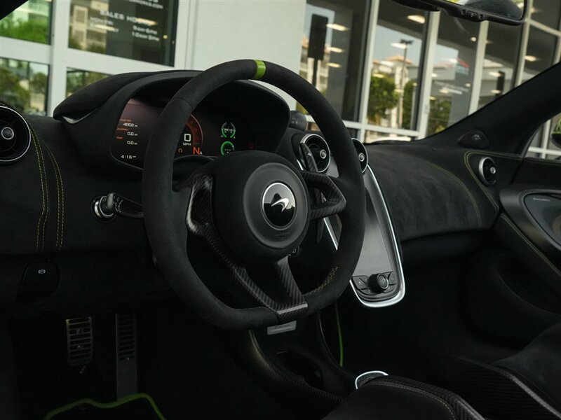 2020 McLaren 600LT Spider   - Photo 15 - Bonita Springs, FL 34134