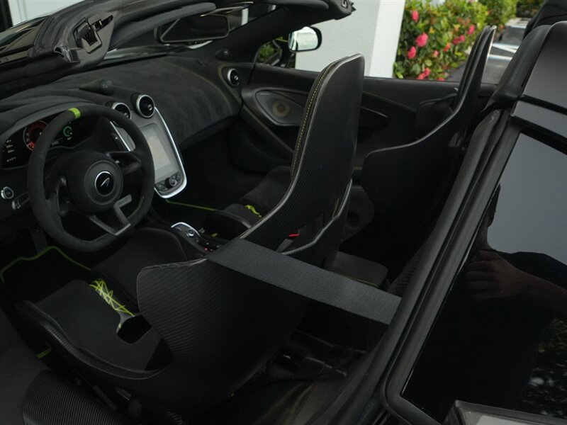 2020 McLaren 600LT Spider   - Photo 24 - Bonita Springs, FL 34134