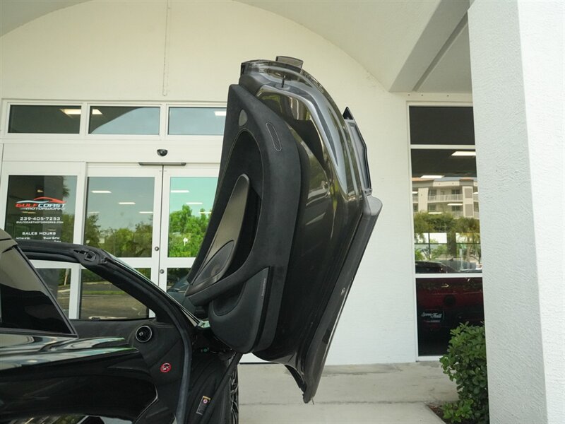 2020 McLaren 600LT Spider   - Photo 32 - Bonita Springs, FL 34134