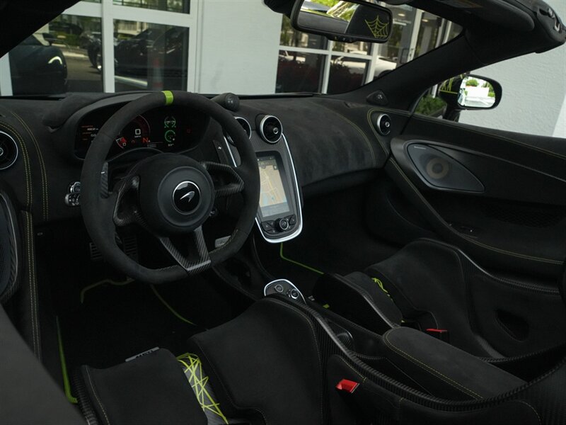 2020 McLaren 600LT Spider   - Photo 2 - Bonita Springs, FL 34134