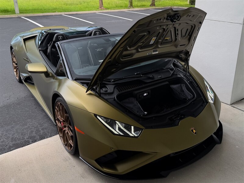 2022 Lamborghini Huracan EVO Spyder - Photo 32 - Bonita Springs, FL 34134