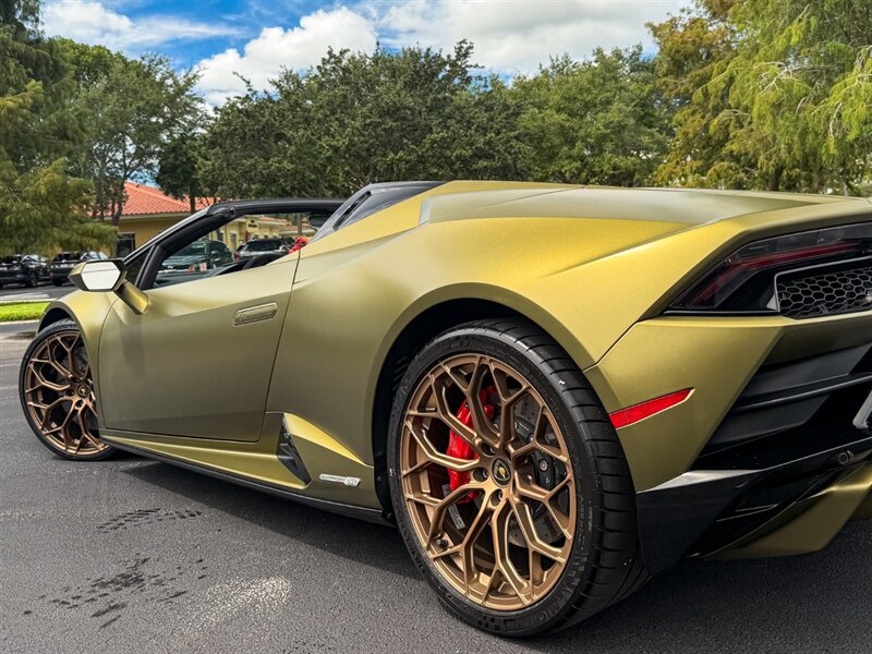 2022 Lamborghini Huracan EVO Spyder - Photo 39 - Bonita Springs, FL 34134