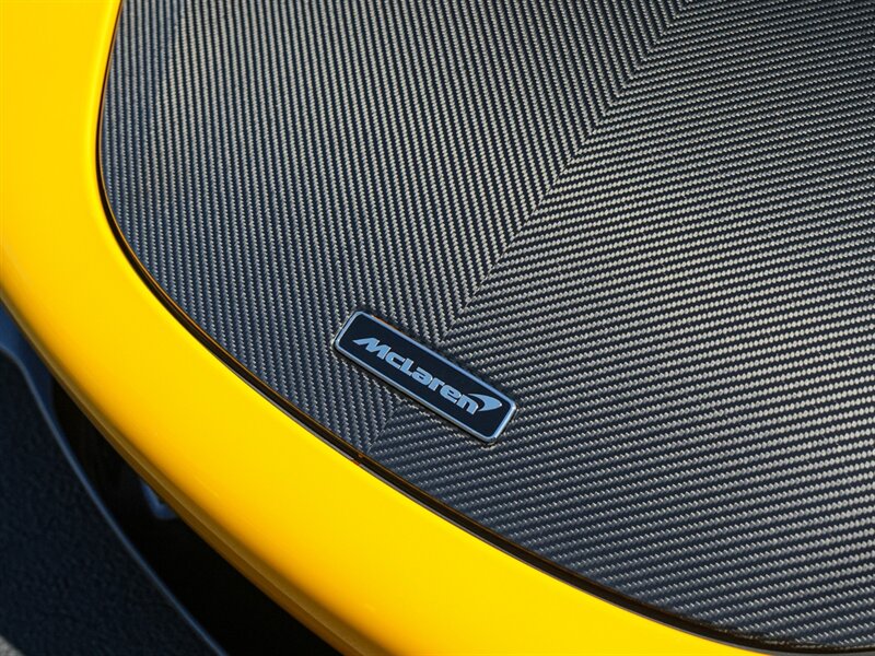 2020 McLaren 720S Spider Performance   - Photo 4 - Bonita Springs, FL 34134