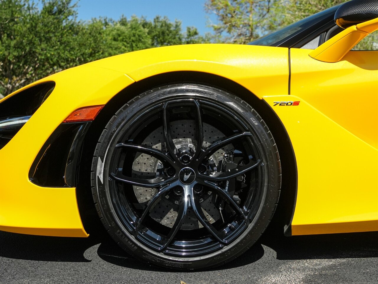 2020 McLaren 720S Spider Performance   - Photo 42 - Bonita Springs, FL 34134