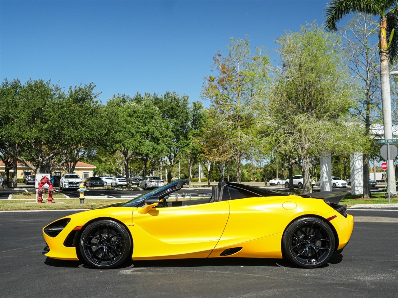 2020 McLaren 720S Spider Performance   - Photo 36 - Bonita Springs, FL 34134