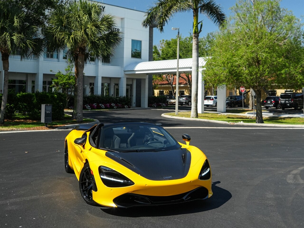 2020 McLaren 720S Spider Performance   - Photo 68 - Bonita Springs, FL 34134