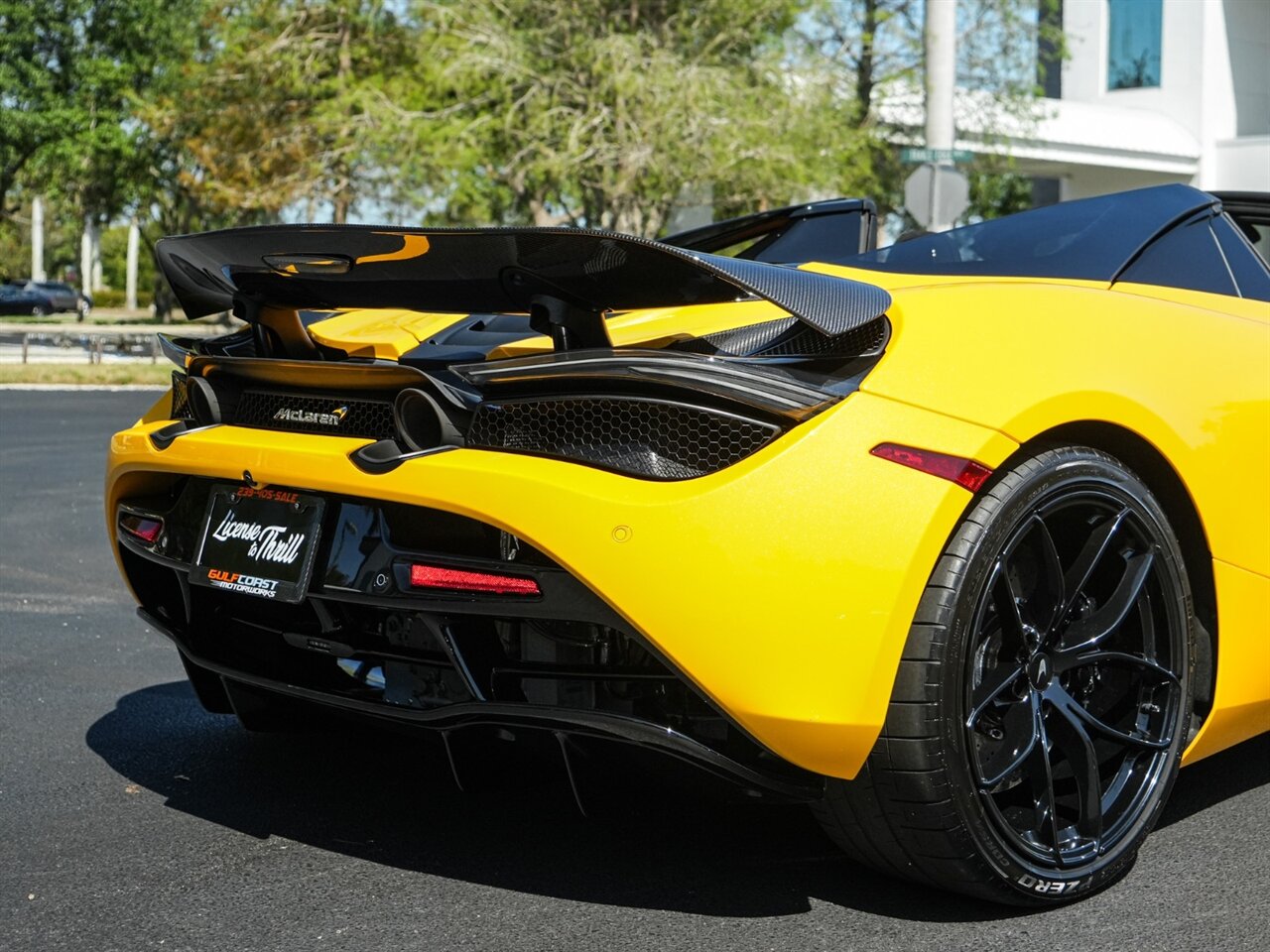 2020 McLaren 720S Spider Performance   - Photo 58 - Bonita Springs, FL 34134