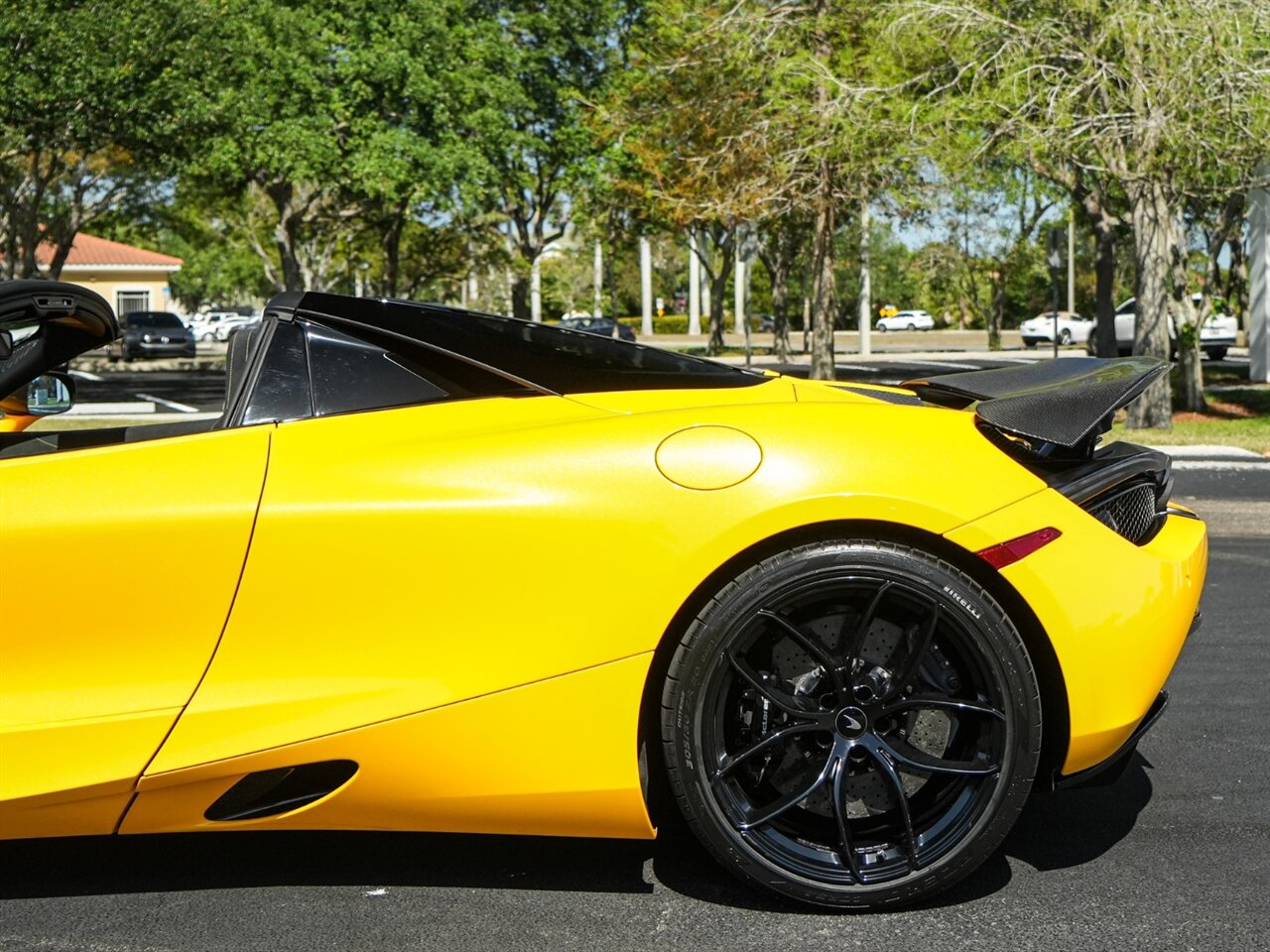 2020 McLaren 720S Spider Performance   - Photo 43 - Bonita Springs, FL 34134