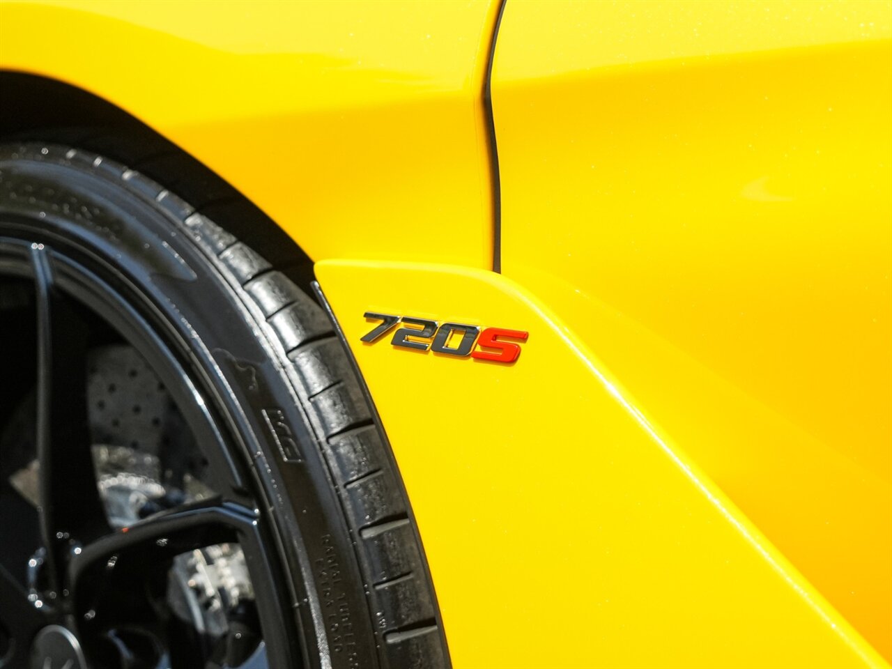 2020 McLaren 720S Spider Performance   - Photo 39 - Bonita Springs, FL 34134