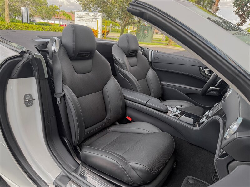 2019 Mercedes-Benz SL 550 - Photo 30 - Bonita Springs, FL 34134