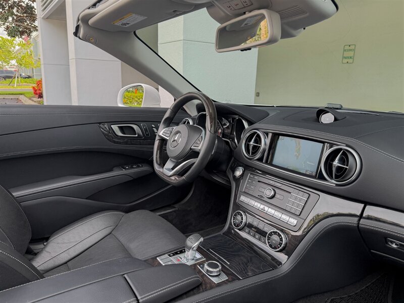 2019 Mercedes-Benz SL 550 - Photo 34 - Bonita Springs, FL 34134