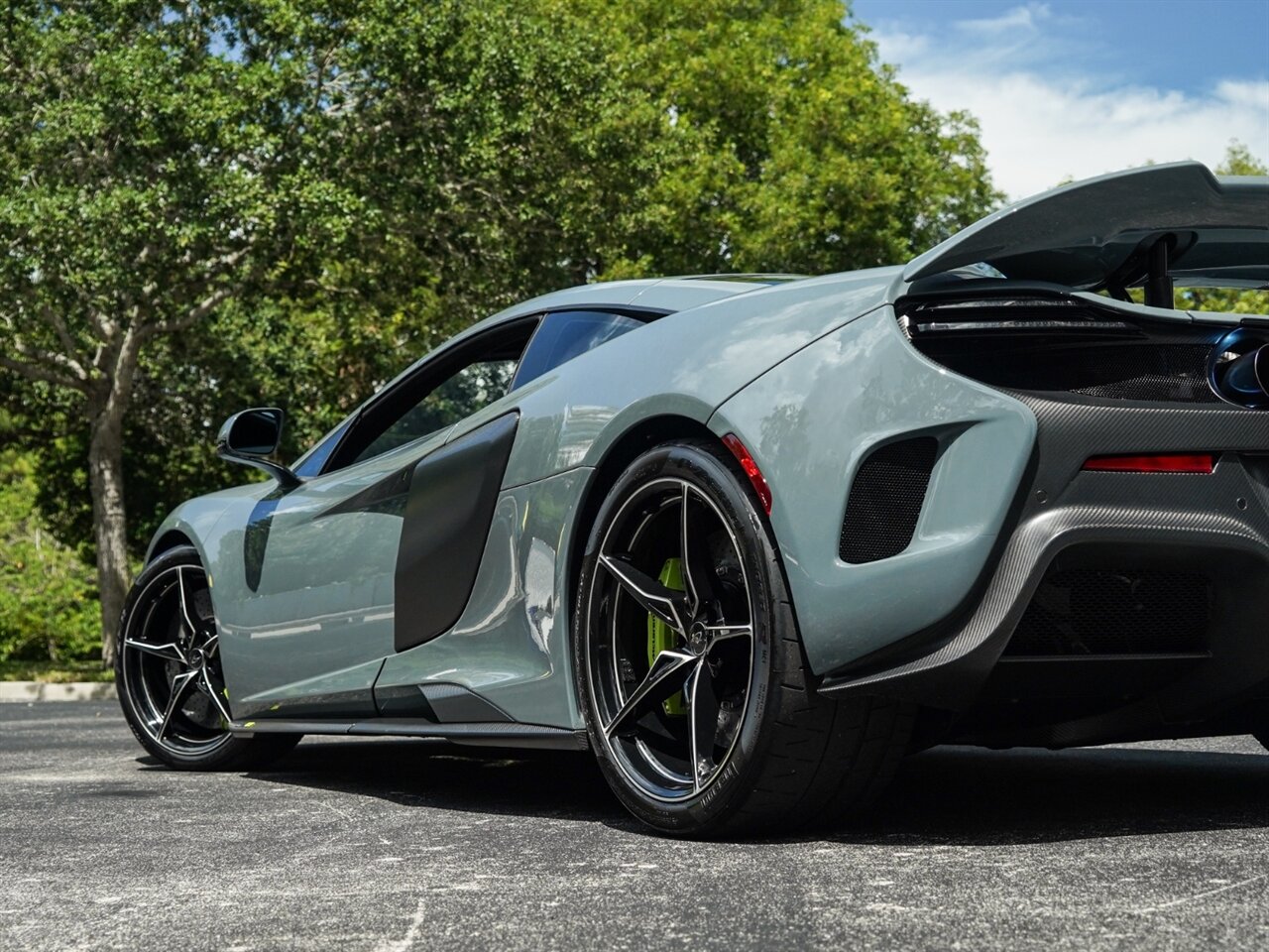 2016 McLaren 675LT   - Photo 47 - Bonita Springs, FL 34134