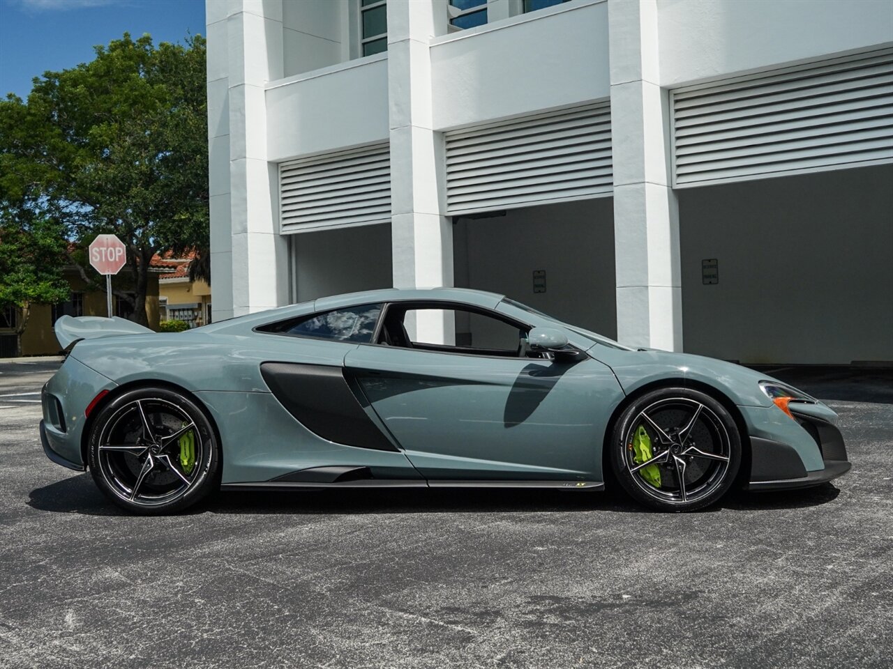 2016 McLaren 675LT   - Photo 62 - Bonita Springs, FL 34134