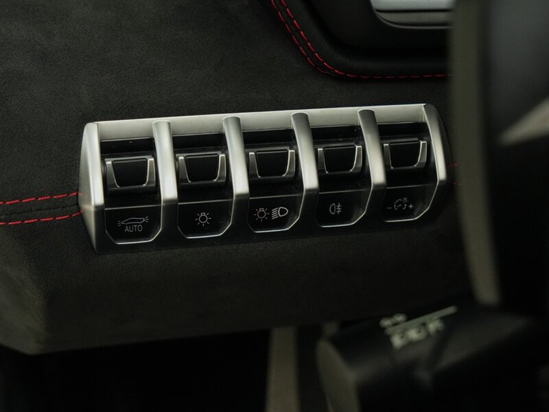 2016 Lamborghini Aventador LP 700-4   - Photo 27 - Bonita Springs, FL 34134