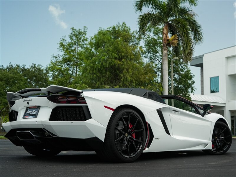 2016 Lamborghini Aventador LP 700-4   - Photo 61 - Bonita Springs, FL 34134