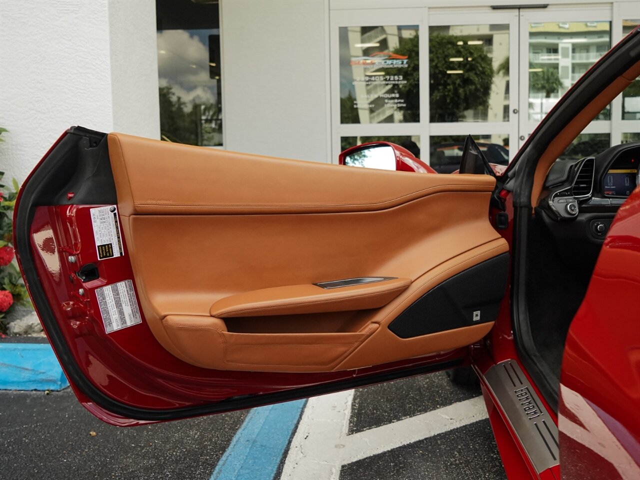 2014 Ferrari 458 Spider   - Photo 24 - Bonita Springs, FL 34134