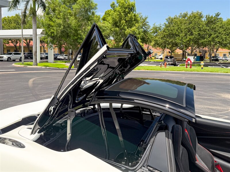 2021 McLaren 720S Spider Performance - Photo 59 - Bonita Springs, FL 34134