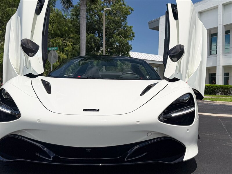 2021 McLaren 720S Spider Performance - Photo 3 - Bonita Springs, FL 34134