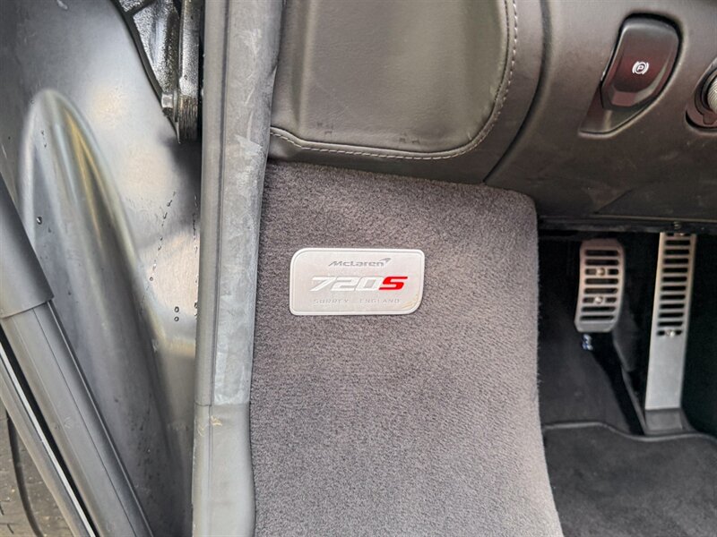 2021 McLaren 720S Spider Performance - Photo 26 - Bonita Springs, FL 34134