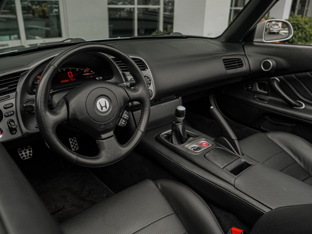 2002 Honda S2000 photo 2