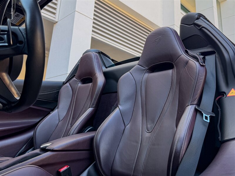 2020 McLaren 720S Spider Performance - Photo 28 - Bonita Springs, FL 34134