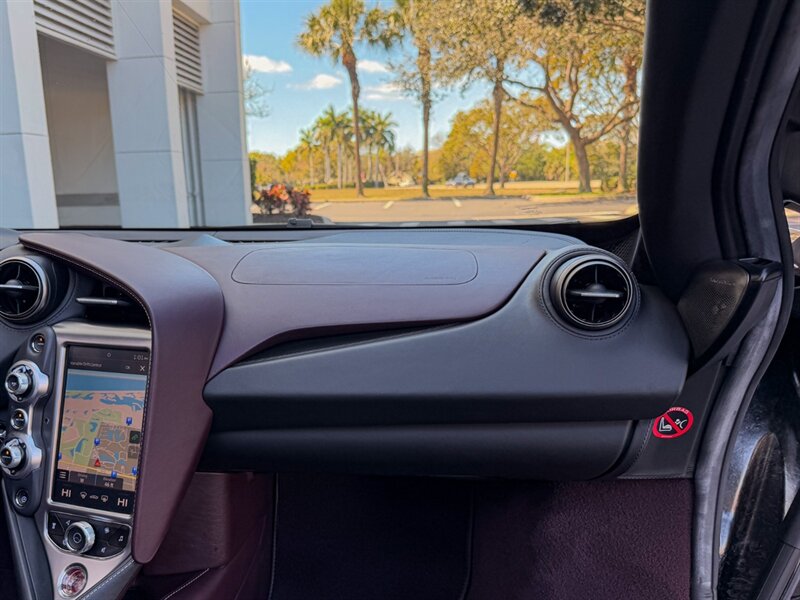 2020 McLaren 720S Spider Performance - Photo 40 - Bonita Springs, FL 34134