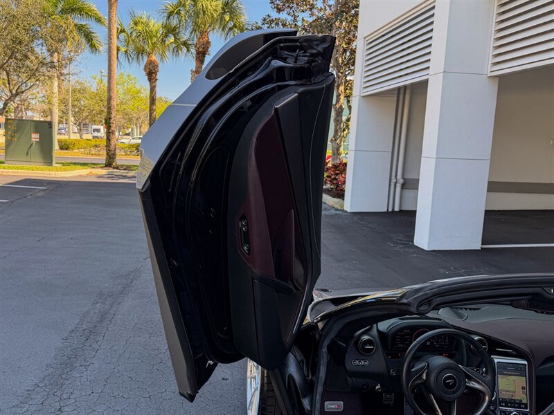 2020 McLaren 720S Spider Performance - Photo 31 - Bonita Springs, FL 34134