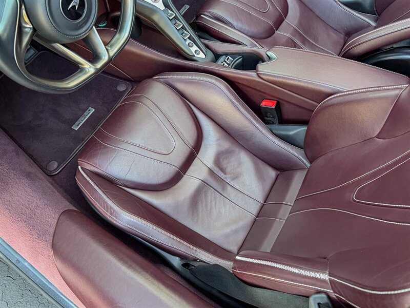 2020 McLaren 720S Spider Performance - Photo 29 - Bonita Springs, FL 34134