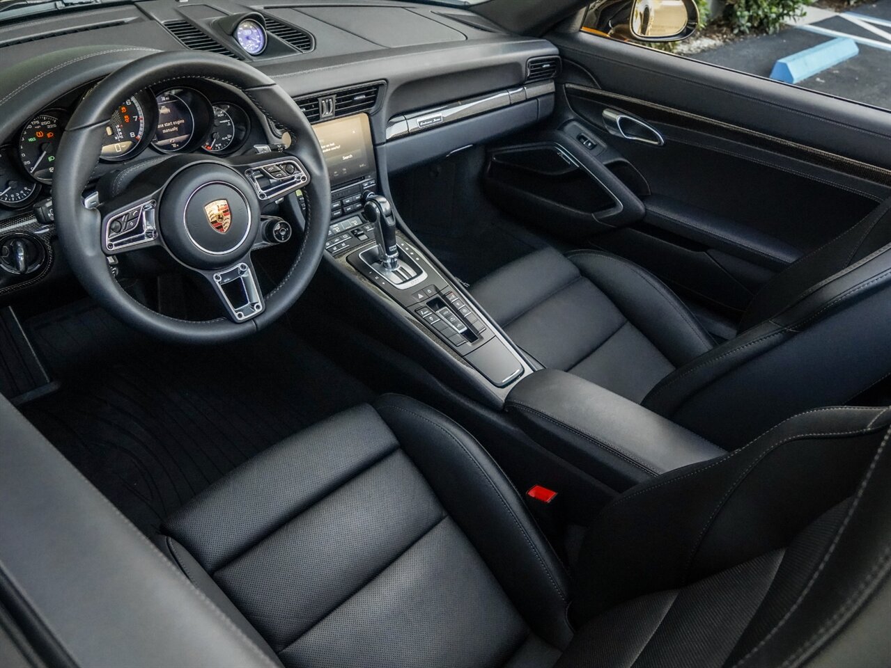 2019 Porsche 911 Turbo Exclusive Series photo 2
