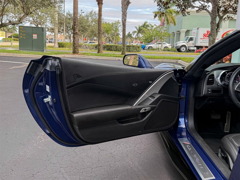 2019 Chevrolet Corvette Stingray - Photo 16 - Bonita Springs, FL 34134