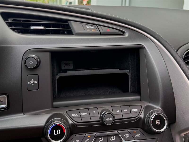 2019 Chevrolet Corvette Stingray - Photo 13 - Bonita Springs, FL 34134